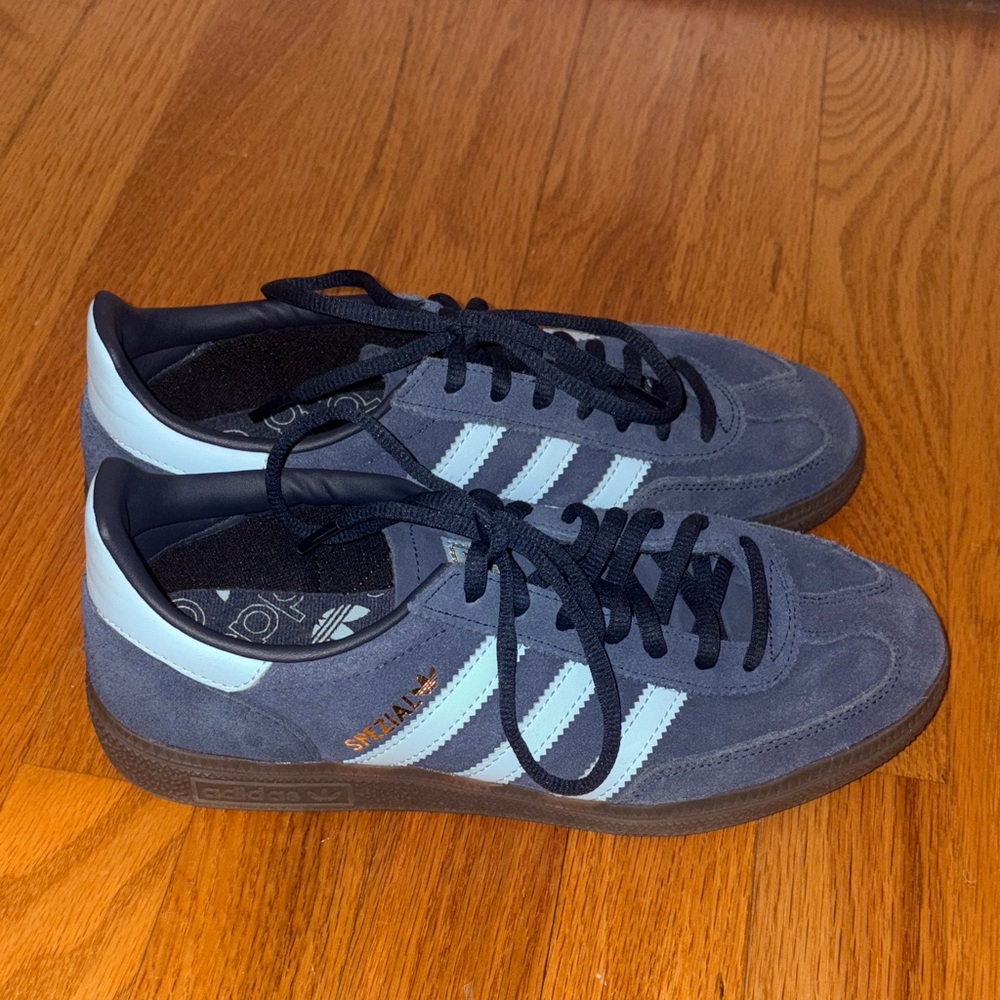 Adidas Spezial In Size 6.5 Men’s/8 Women’s